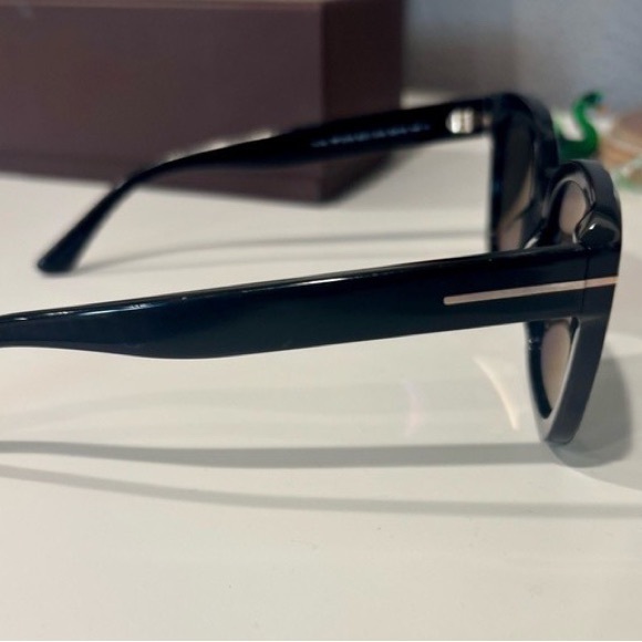 Tom Ford women’s Haylay 53mm Square Sunglasses (black)